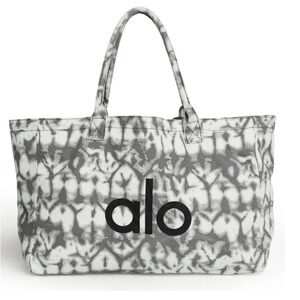 ALO Yoga Monochrome Patterned Tote Bag